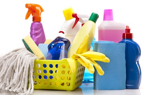 Mattress cleaning service for local rental properties in West Kensington