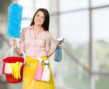 Recurring kitchen and bathroom cleaning in West Kensington home
